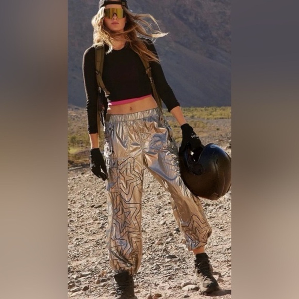 NWOT Free People color burst shine hike pants